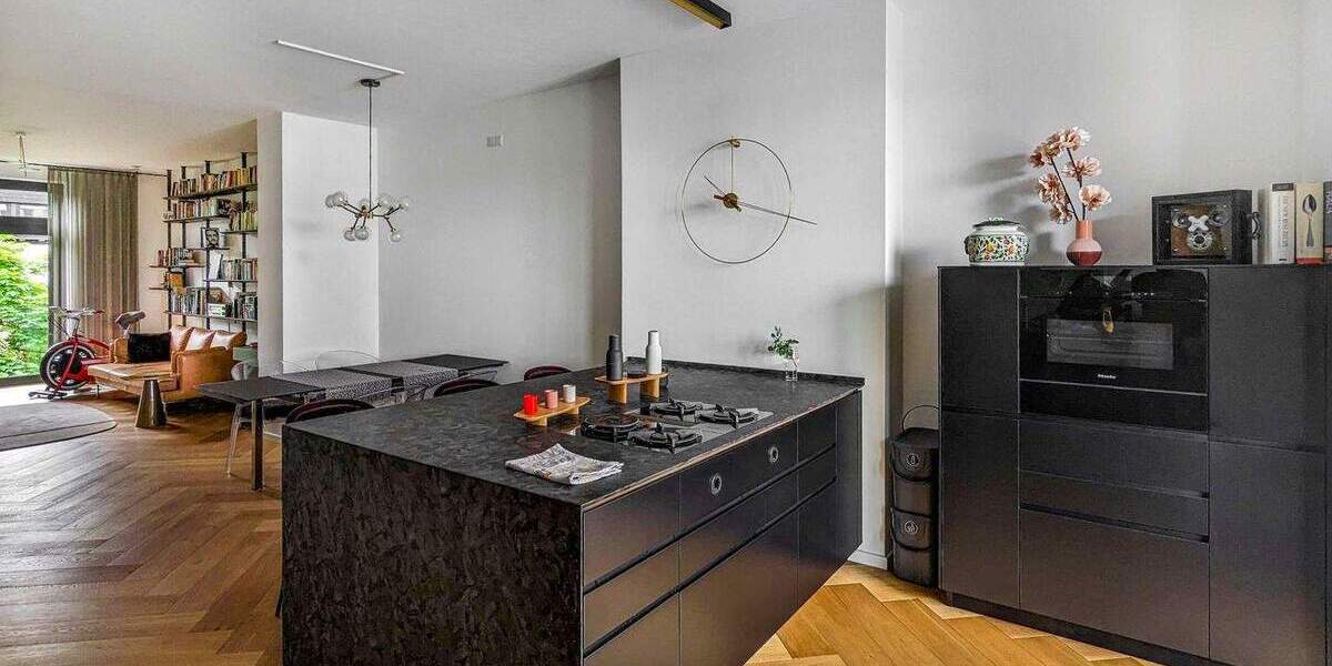 Stilvolle, hochwertig möblierte Wohnung im Herzen von Düsseldorf-Friedrichstadt 3 zimmer