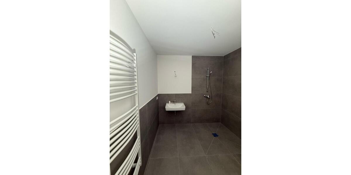 Alt trifft Neu: Kirchenraum wird Wohn(t)raum