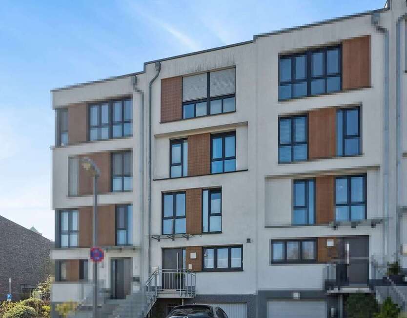 Haus zum Kaufen in Essen 745.000 € 217 m² 7 zimmer