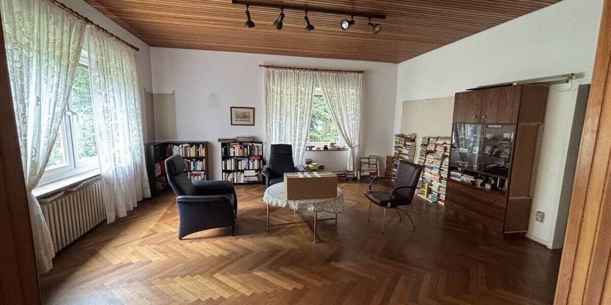Mehrfamilienhaus, Wohnhaus Krefeld Cracau - 7 Zimmer, 199 m&sup2;, 590.000&euro; | Angebot:23964215