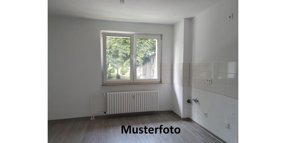 Etagenwohnung Bochum Eppendorf - 2.5 Zimmer, 62 m&sup2;, 628&euro; | Angebot:25425093