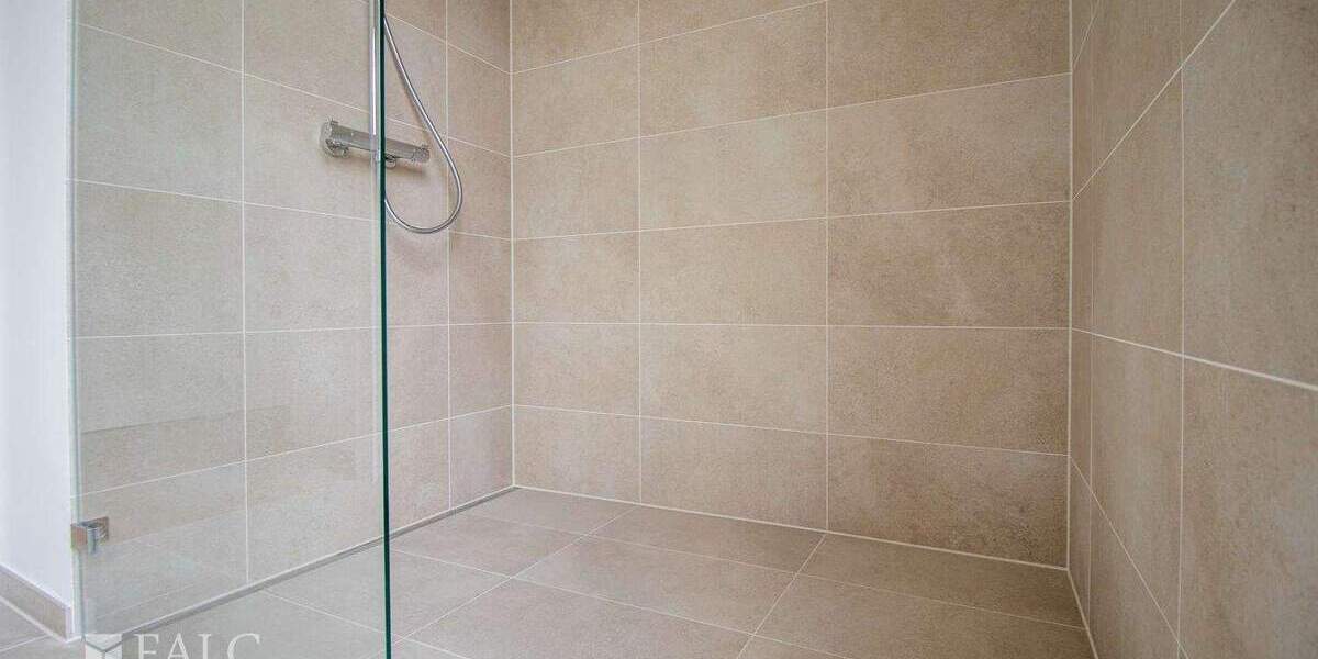 Etagenwohnung Düsseldorf Unterbilk - 2 Zimmer, 49 m&sup2;, 579.000&euro; | Angebot:25166566