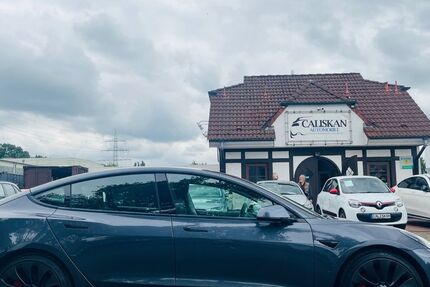 Tesla Model 3 81.644 km 26.990 &euro; Dinslaken 46539