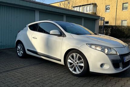 Renault Megane 205.000 km 2.800 &euro; duisburg 47249