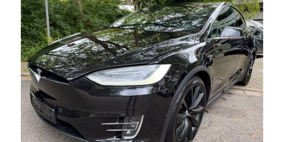 Tesla Model X 199.987 km 24.200 &euro; Essen 45276