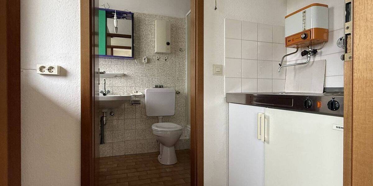 Etagenwohnung Krefeld Cracau - 4 Zimmer, 138 m&sup2;, 203.000&euro; | Angebot:26902305