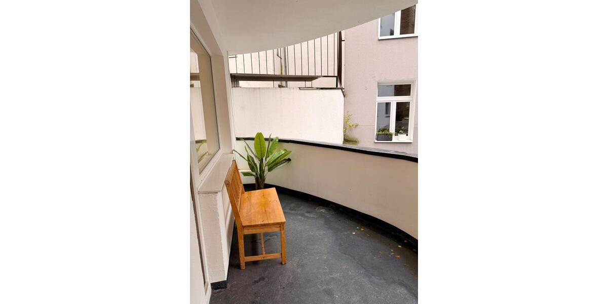 Top sanierte 2-Zimmer-Wohnung mit Balkon & Garage 2 zimmer