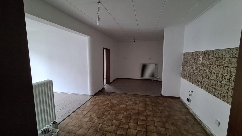 4,5-Zimmer Wohnung mit eigenem Eingang in ruhiger Wohngegend zimmer