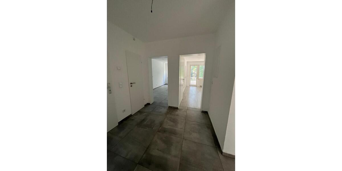 sanierte 3- Zimmer-Wohnung mit Balkon ! zimmer