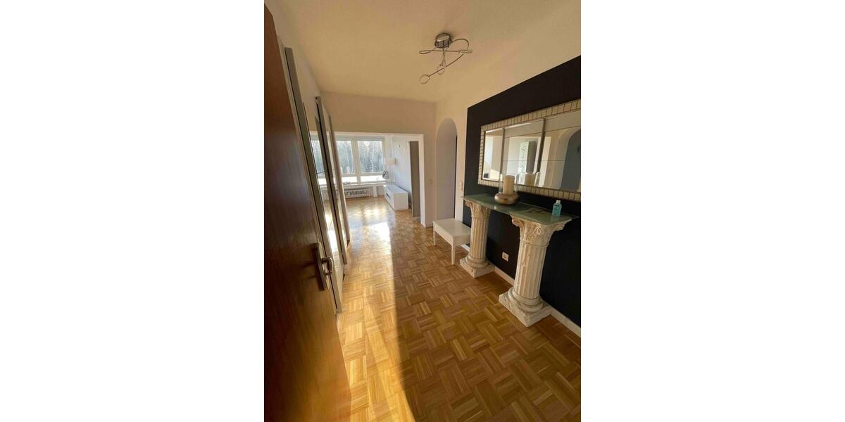Dachgeschoßwohnung Mülheim an der Ruhr Broich - 3.5 Zimmer, 70 m&sup2;, 216.000&euro; | Angebot:27083468
