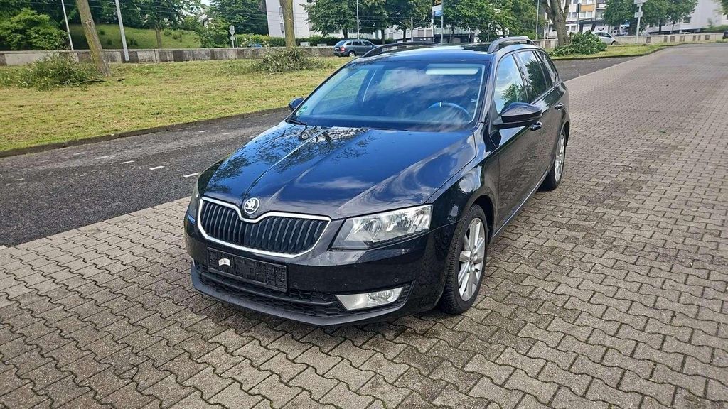Skoda Octavia 246.000 km 6.490 &euro; Mülheim an der Ruhr 45473