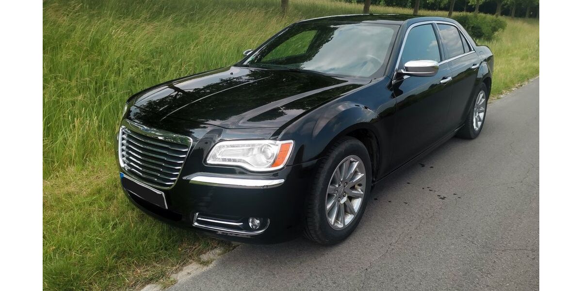 Chrysler 300C 137.500 km 11.000 &euro; Oberhausen 46047