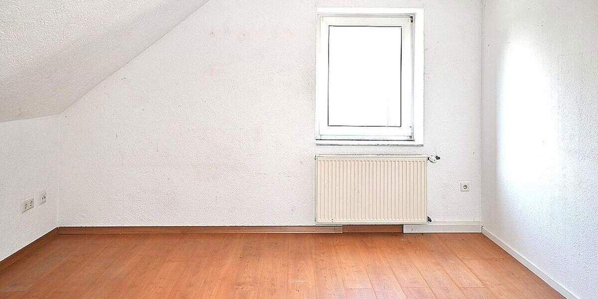 Etagenwohnung Recklinghausen Süd - 6 Zimmer, 220 m&sup2;, 299.900&euro; | Angebot:25373879