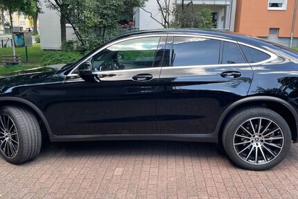 Mercedes-Benz GLC 300 96.000 km 39.850 &euro; Essen 45144
