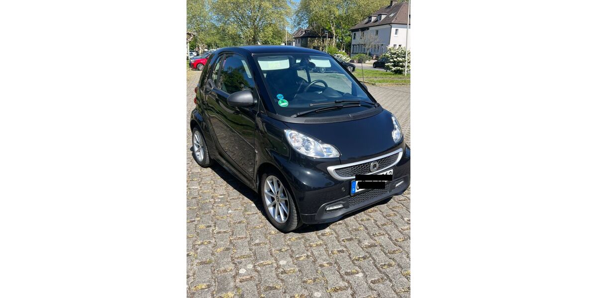 Smart ForTwo 33.000 km 7.900 &euro; Oberhausen 46117