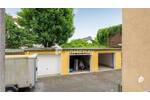 Großzügige 4-Zimmer-Etagenwohnung mit Garage in idealer Lage