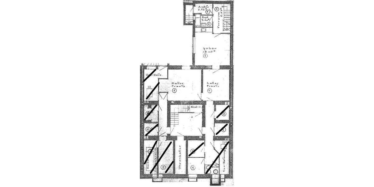 BEZUGSFREI IN 1A-LAGE RATHWESTFALENSTR. 8 RÄUME+2 BÄDER+WC KOMPLETT LAMINAT 3 EINGÄNGE ERDGESCHOSS 8 zimmer