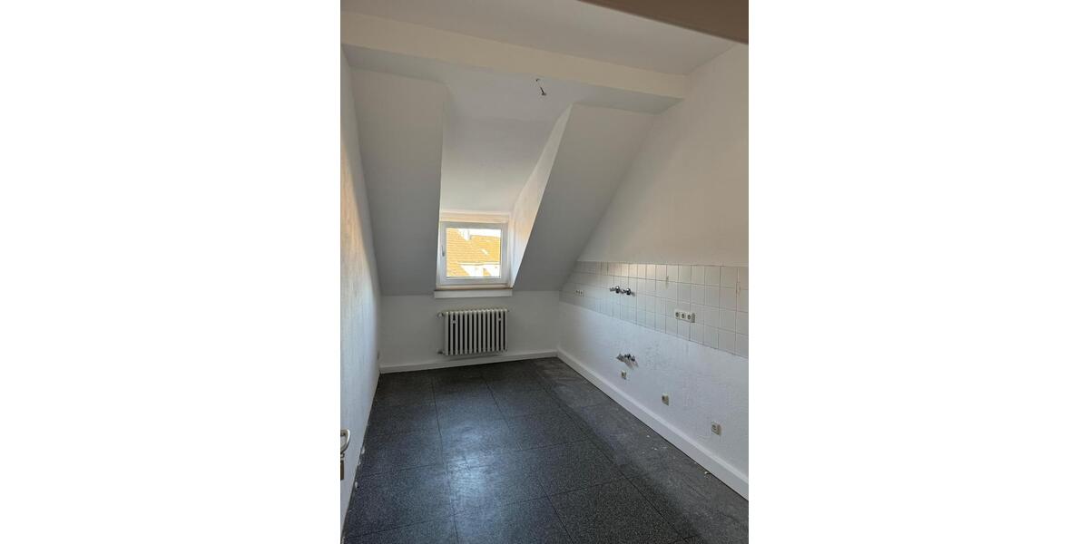 Maisonettenwohnung Essen Stadtbezirk VIII - 5 Zimmer, 140 m&sup2;, 1.190&euro; | Angebot:26329294