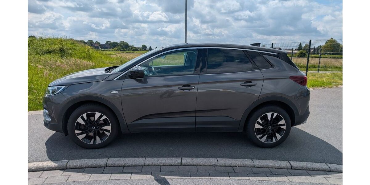 Opel Grandland (X) 94.000 km 10.420 &euro; Wesel 46483