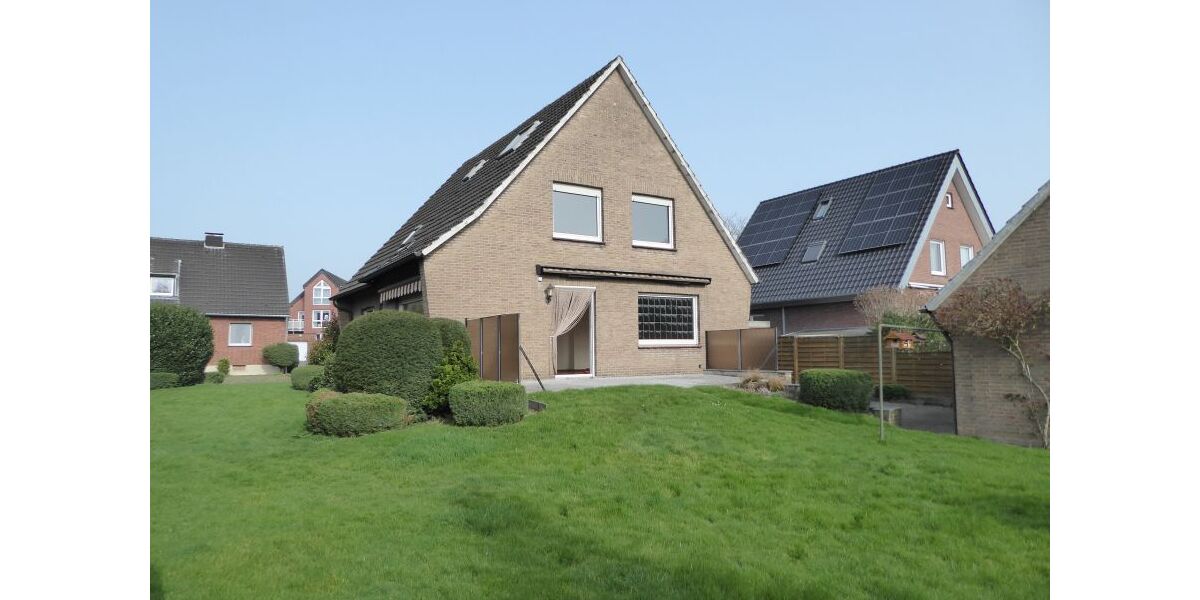 Provisionsfrei* Geräumiges, solides 2-FH mit Keller in Top Lage !!! - Zweifamilienhaus Wesel Obrighoven | Angebot:25566115