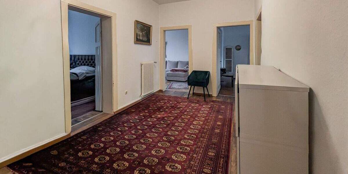 4 Einheiten - 3 Garagen - 1000 m² Grundstück 1 zimmer