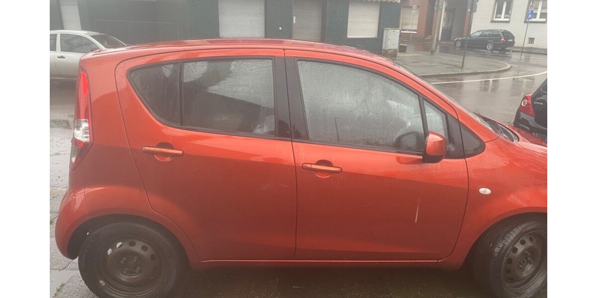 Suzuki Splash 113.345 km 2.600 € Duisburg 47051