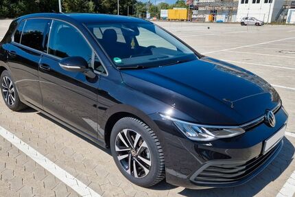 VW Golf 81.822 km 23.900 &euro; Erkrath 40699