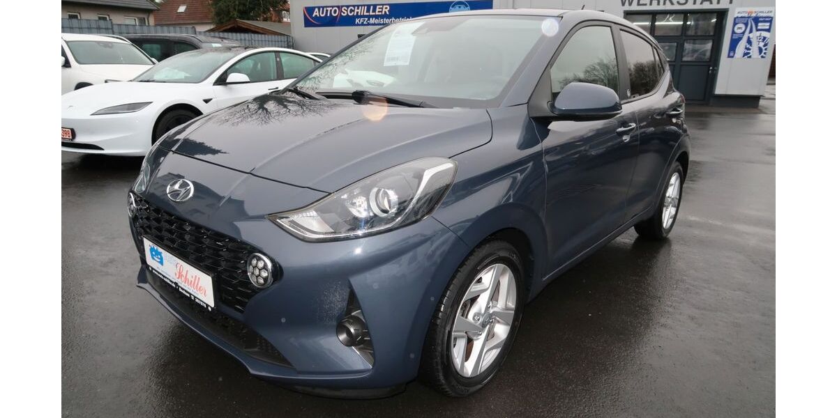 Hyundai i10 23.600 km 11.900 &euro; Bochum 44803