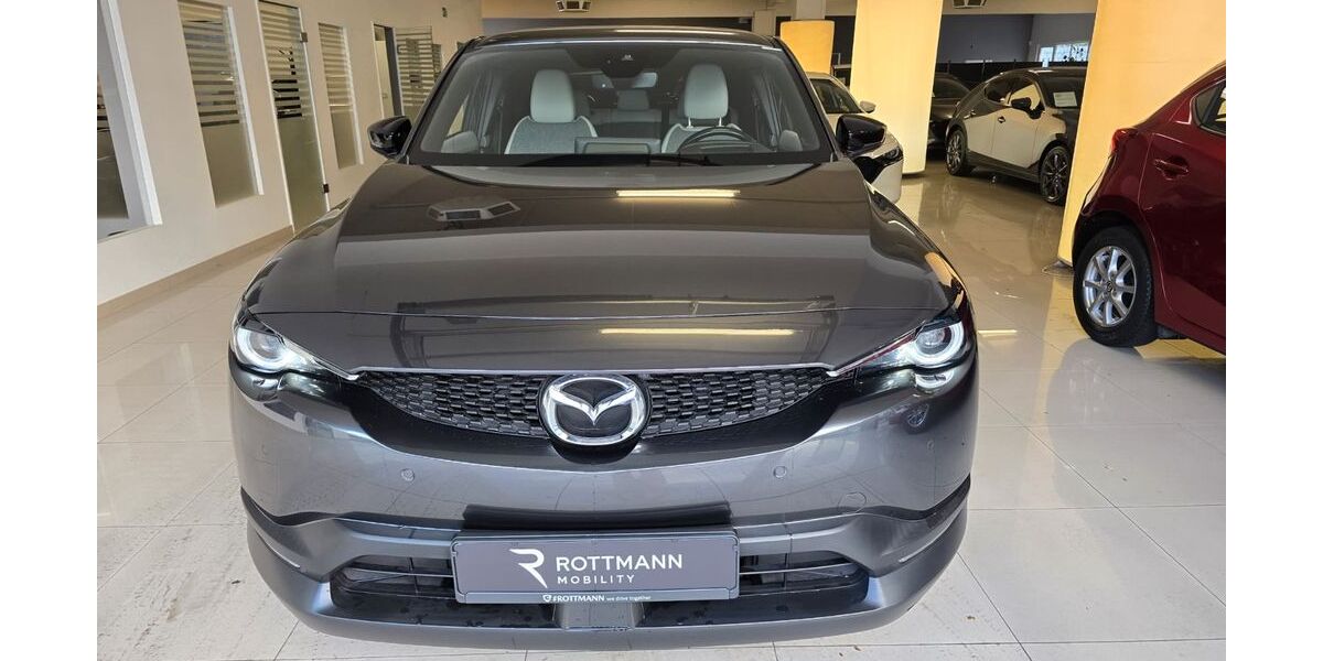 Mazda MX-30 20.729 km 17.700 &euro; Oberhausen 46149