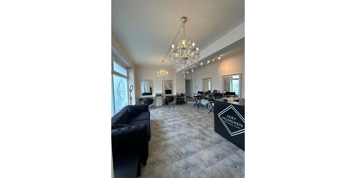 Ladenlokal in Top-Lage – 130qm – Provisionsfrei zimmer