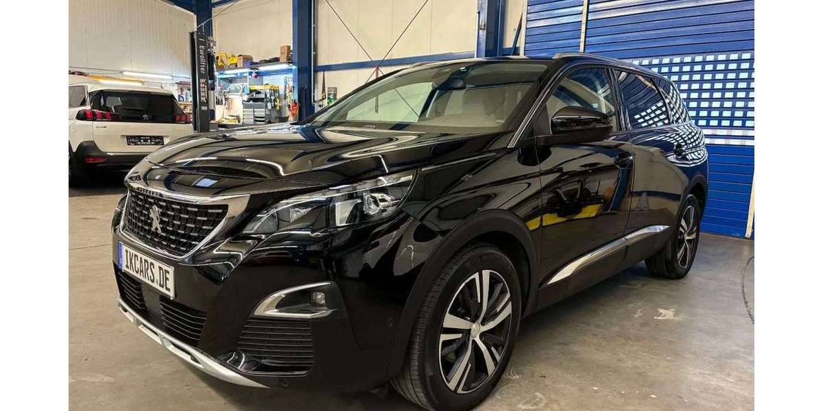 Peugeot 5008 88.000 km 20.795 &euro; Düsseldorf 40549
