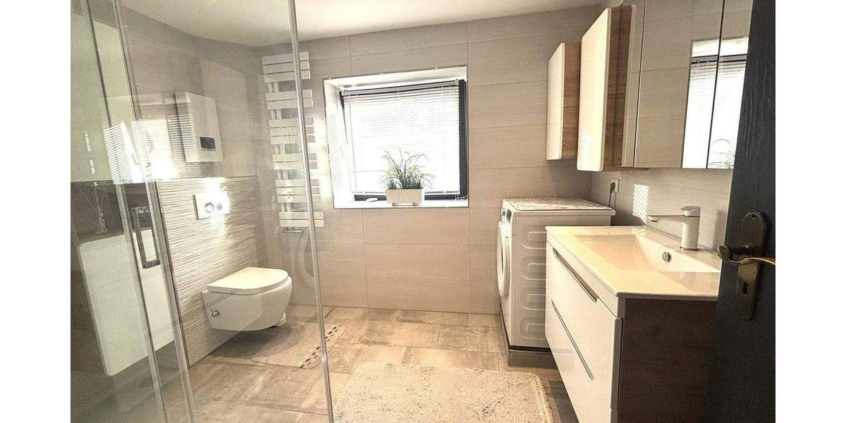 Reihenmittelhaus Krefeld Hüls - 4 Zimmer, 136 m&sup2;, 486.000&euro; | Angebot:25142664