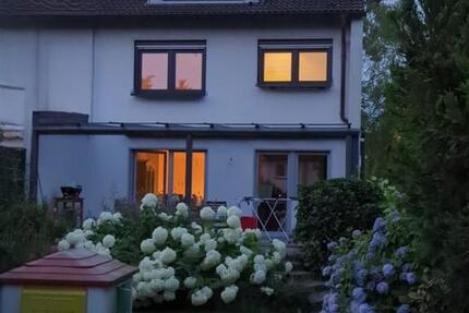 Haus Oberhausen Rothebusch - 4 Zimmer, 123 m&sup2;, 549.000&euro; | Angebot:25611998