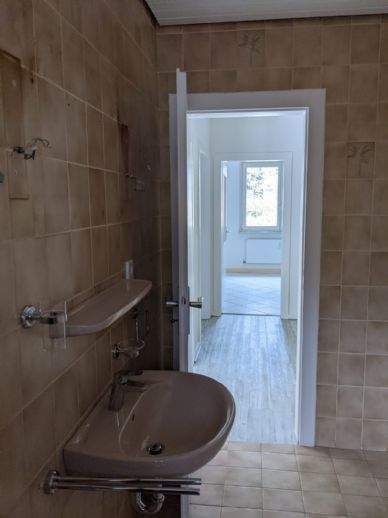 Etagenwohnung Duisburg Friemersheim - 2 Zimmer, 57 m&sup2;, 370&euro; | Angebot:26583657