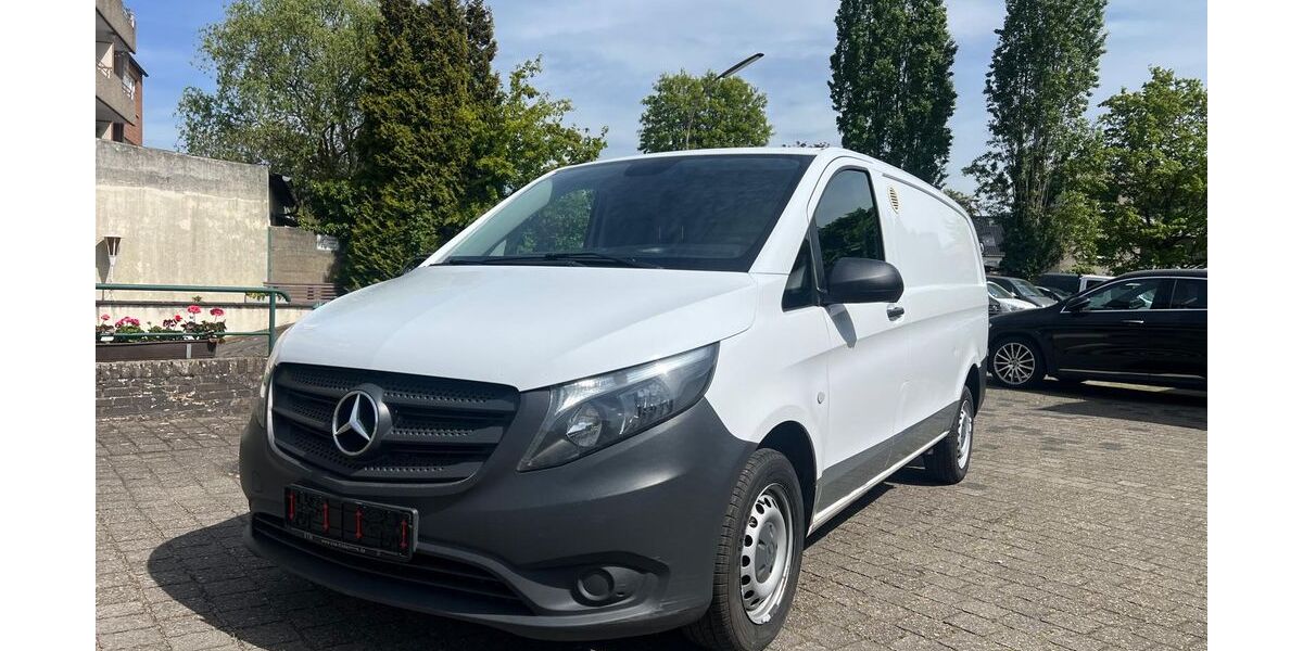 Mercedes-Benz Vito 379.706 km 8.690 &euro; Düsseldorf 40597