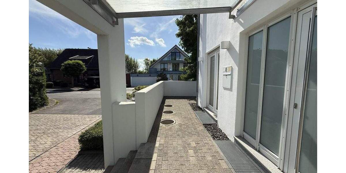 Einfamilienhaus Meerbusch / Lank-Latum Lank-Latum - 5 Zimmer, 217 m&sup2;, 980.000&euro; | Angebot:24597339