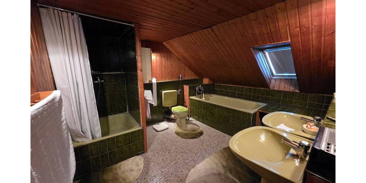 Geräumiges Familienhaus in Krefeld DießemLehmheide mit sonniger Terrasse 7 zimmer