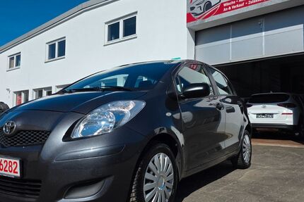 Toyota Yaris 112.000 km 5.990 &euro; Gladbeck 45964