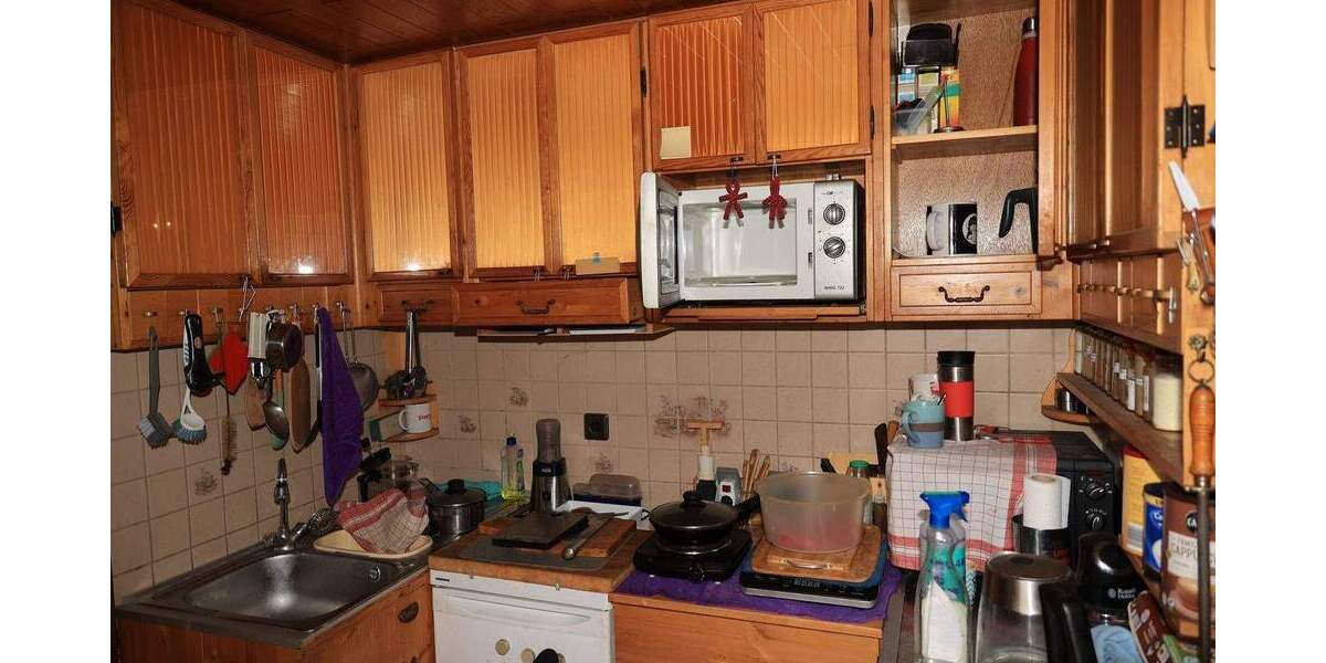 Reihenmittelhaus Duisburg Hochemmerich - 4 Zimmer, 72 m&sup2;, 122.000&euro; | Angebot:23335968