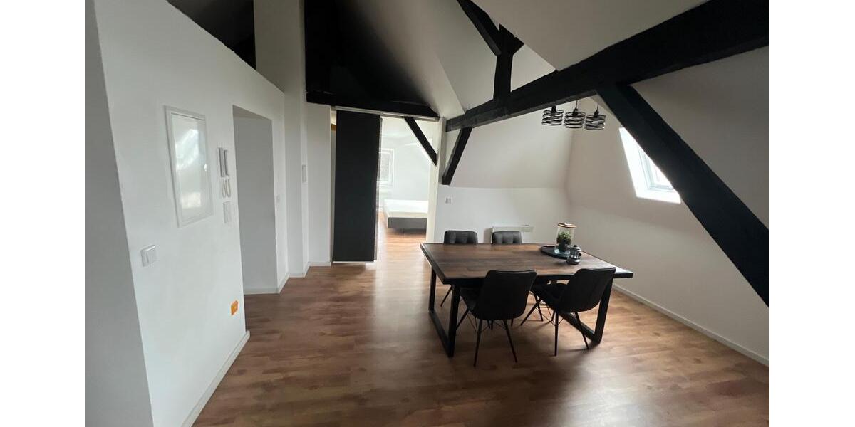 3 Zimmer Wohnung zu vermieten DG möbeliert zimmer