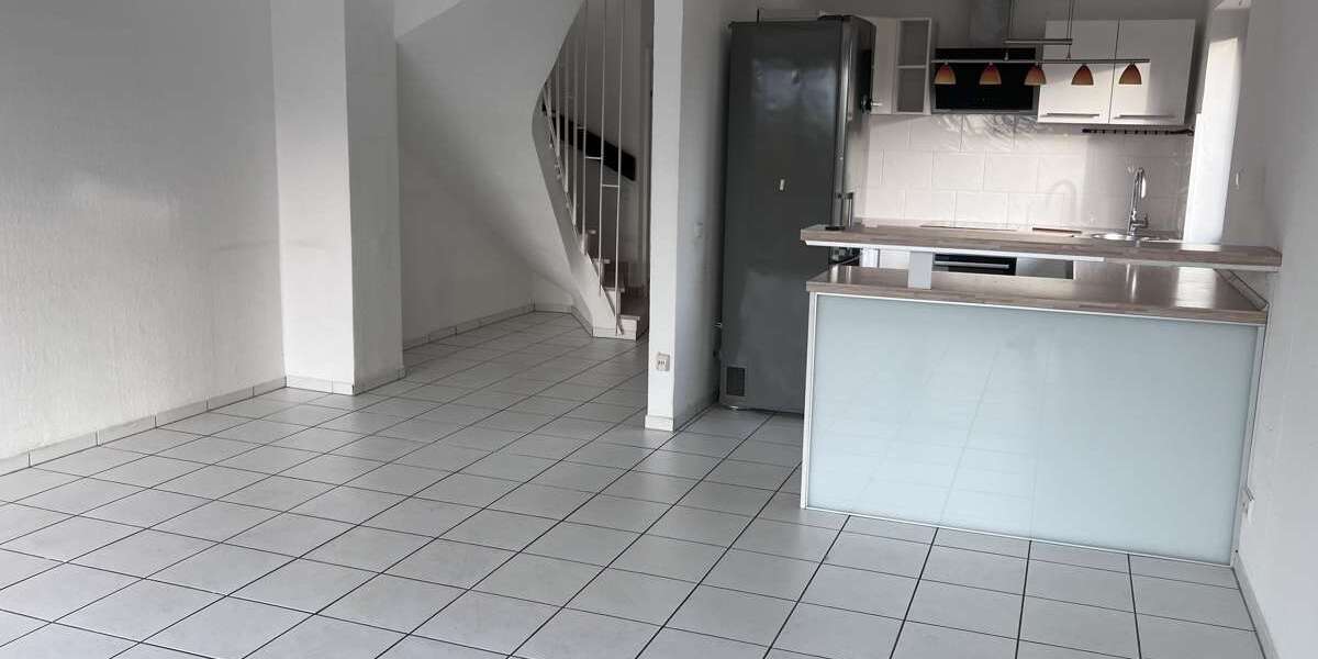 Wohnung zum Kaufen in Duisburg 290.000 € 95 m² 3 zimmer