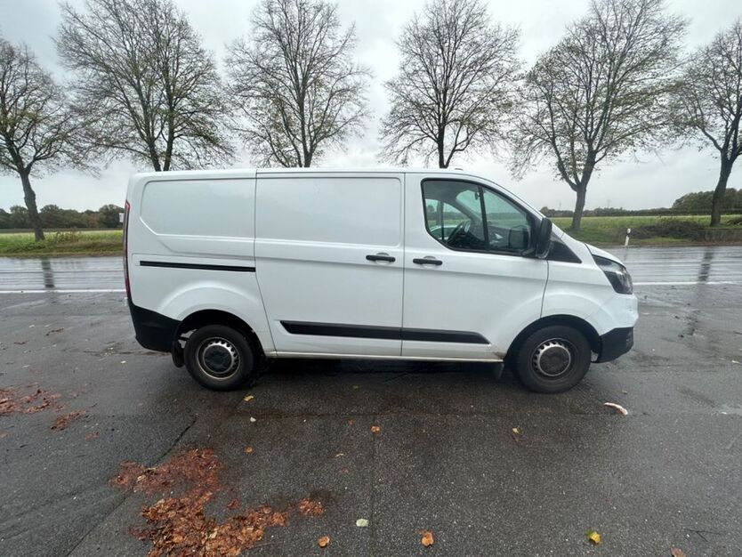 Ford Transit Custom 77.000 km 14.000 € Marl 45770