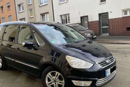Ford Galaxy 280.000 km 6.400 € Bochum 44809