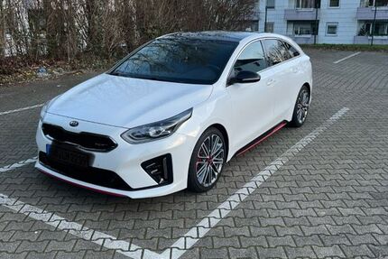 Kia pro ceed / ProCeed 146.500 km 17.000 &euro; Herne 44651