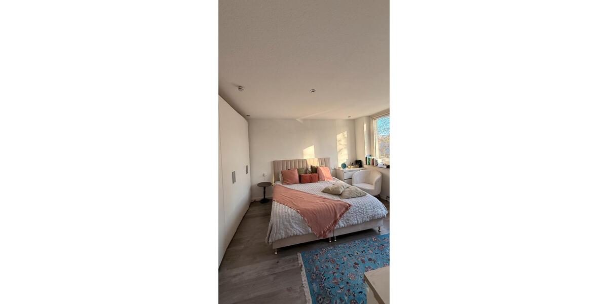 Schöne renovierte 2-Zimmer Wohnung zu vermieten. 2 zimmer