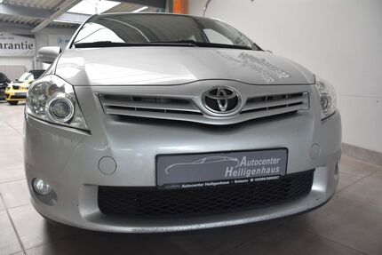 Toyota Auris 296.811 km 2.780 € Heiligenhaus 42579