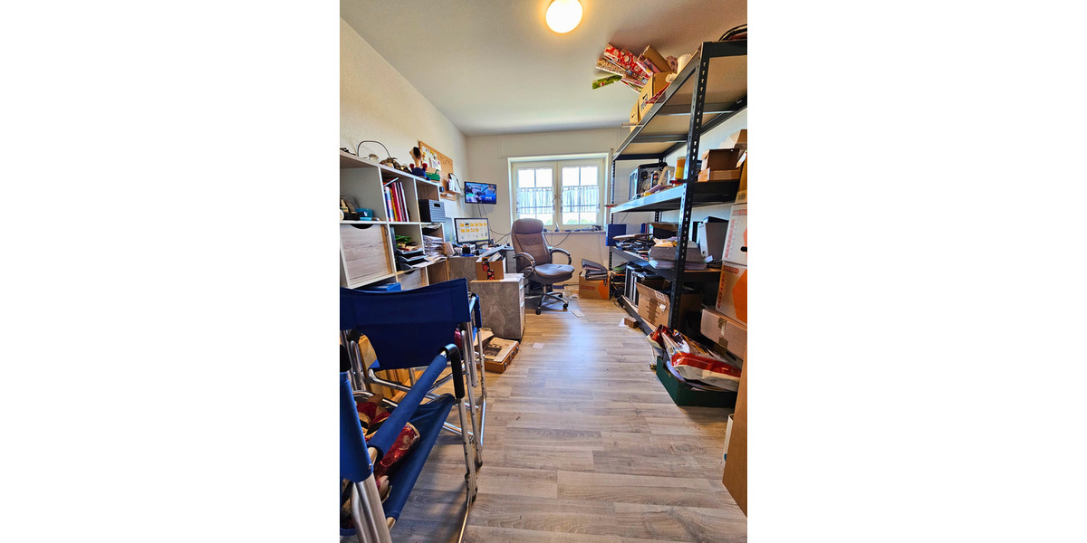 Großer Garten, freier Blick, viel Potenzial – Ihr neues Familienhaus in Kamp-Lintfort 5 zimmer