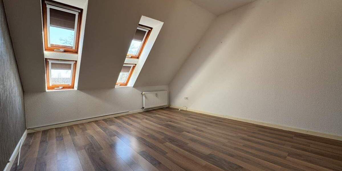 Bezugsfertige Wohnung wartet auf klugen Investor. 3 zimmer