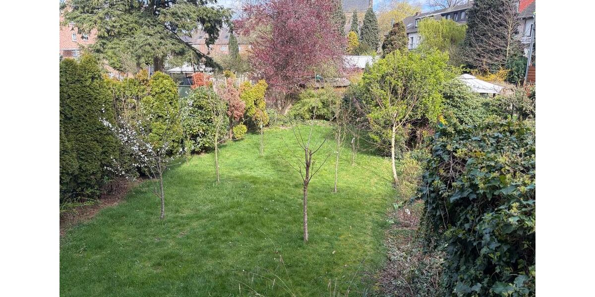 Mehrfamilienhaus, Wohnhaus Krefeld Dießem - 360.000&euro; | Angebot:26423534