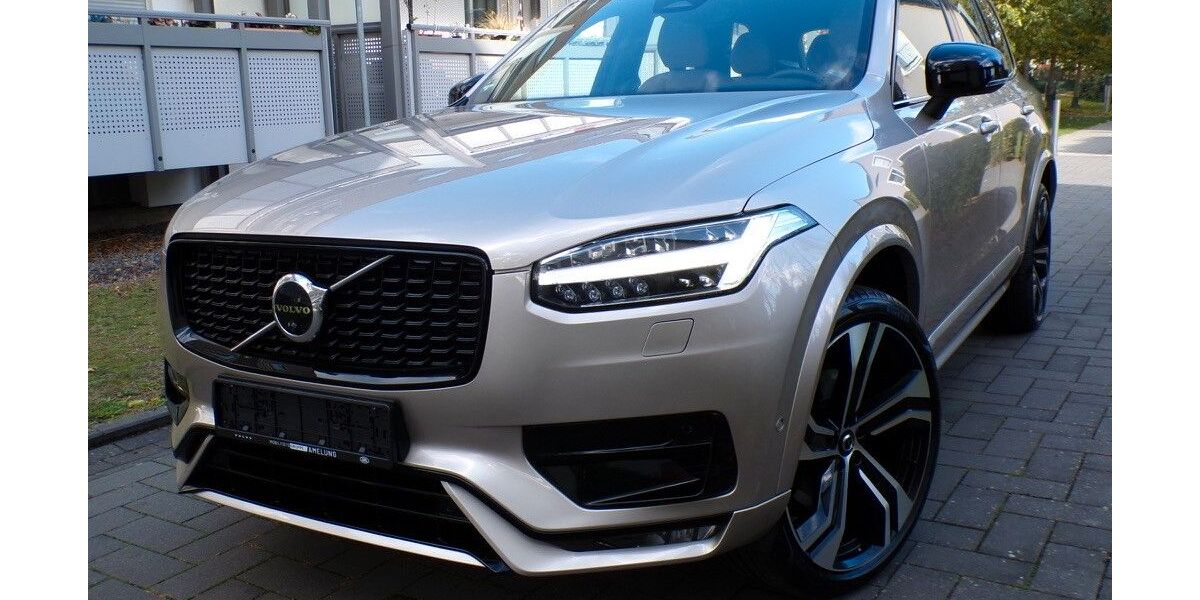 Volvo XC90 95.000 km 44.840 &euro; Düsseldorf 40468